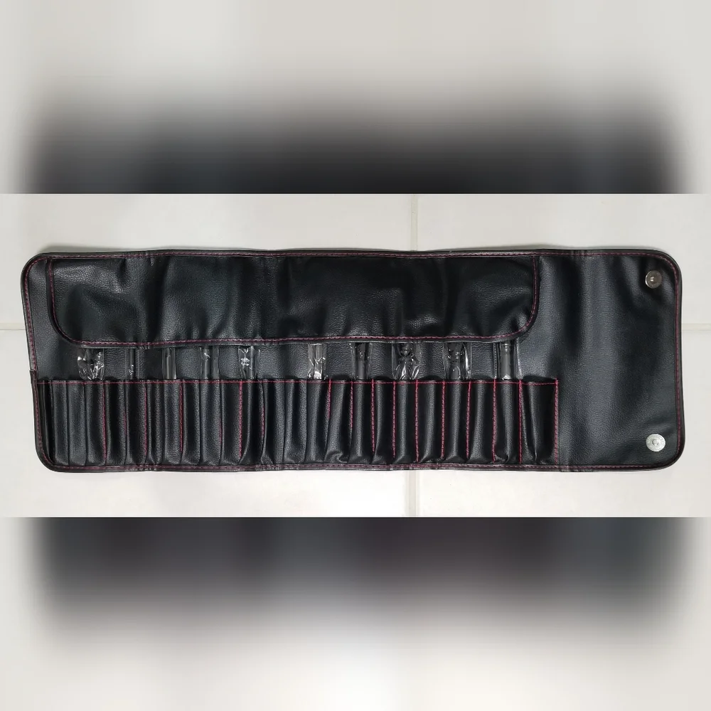 CROWN Professional 10 PC Pro Brush Set & Bonus Case